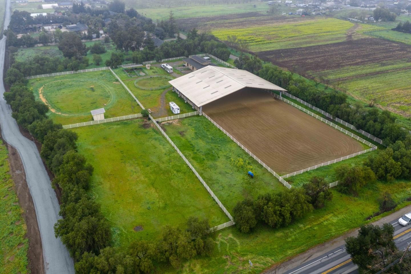 Detail Gallery Image 2 of 12 For 13575 Mammini Ct, San Martin,  CA 95046 - 4 Beds | 3/1 Baths