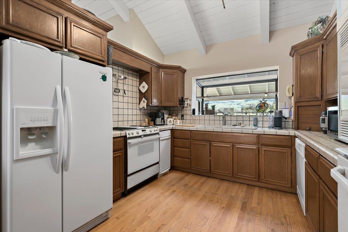 Detail Gallery Image 22 of 51 For 13575 Mammini Ct, San Martin,  CA 95046 - 4 Beds | 3/1 Baths