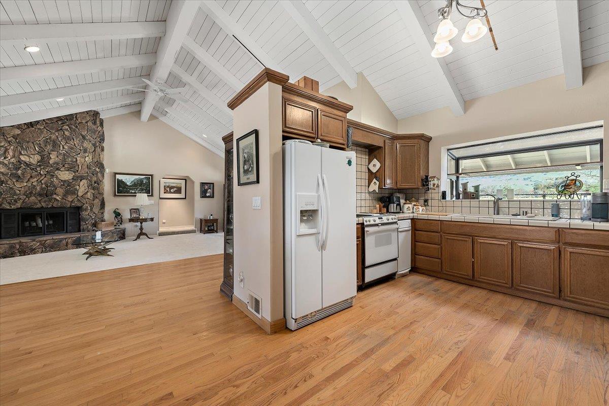 Detail Gallery Image 23 of 51 For 13575 Mammini Ct, San Martin,  CA 95046 - 4 Beds | 3/1 Baths
