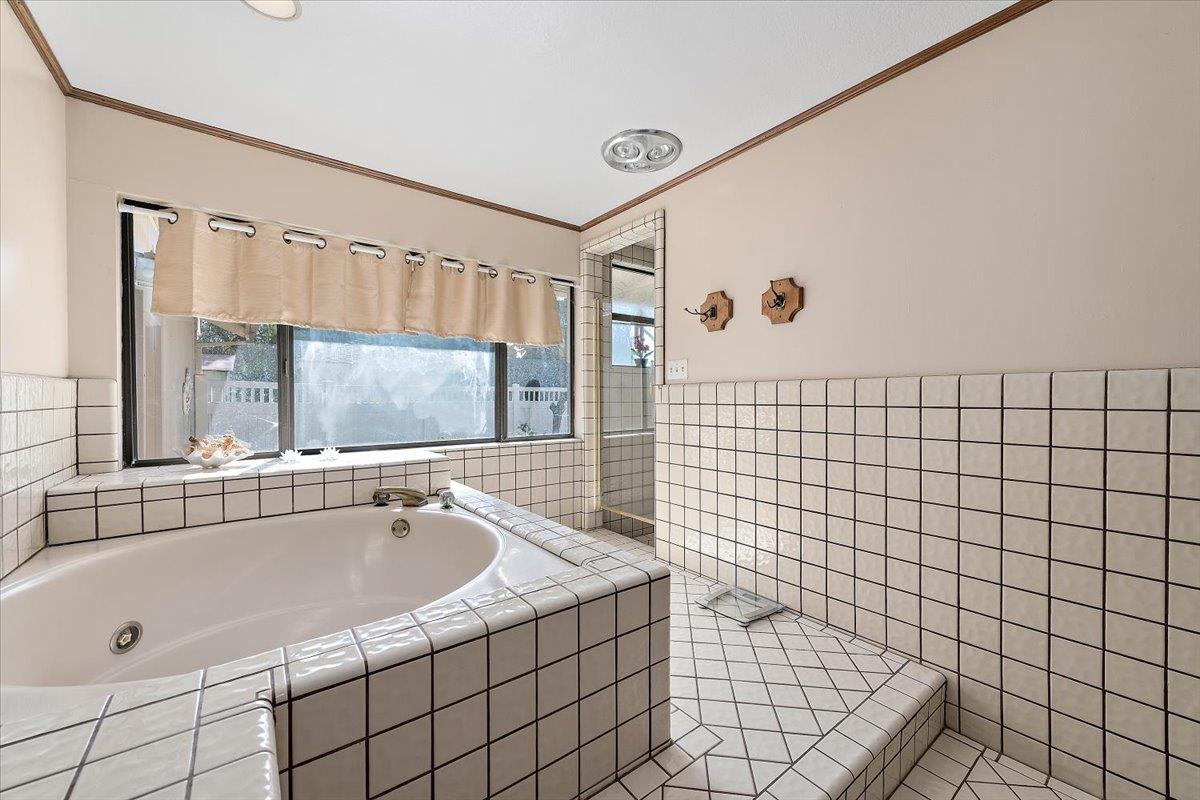 Detail Gallery Image 35 of 51 For 13575 Mammini Ct, San Martin,  CA 95046 - 4 Beds | 3/1 Baths