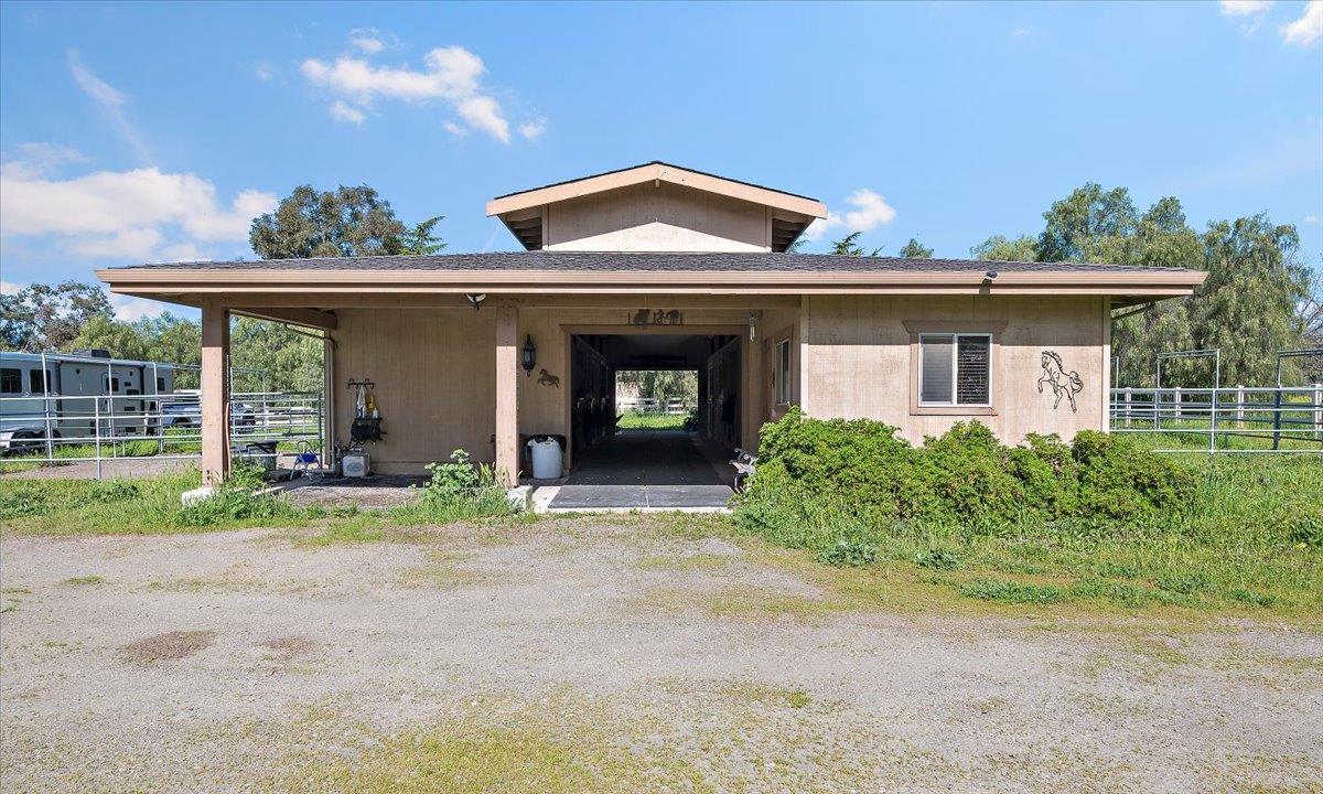 Detail Gallery Image 47 of 51 For 13575 Mammini Ct, San Martin,  CA 95046 - 4 Beds | 3/1 Baths