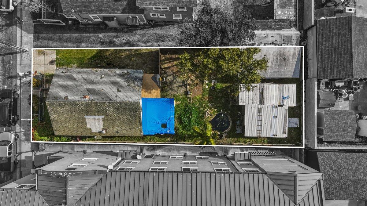 Detail Gallery Image 4 of 26 For 529 Wave St, Monterey,  CA 93940 - 3 Beds | 1/1 Baths