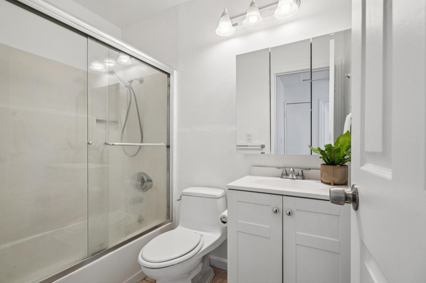 Detail Gallery Image 14 of 21 For 3137 Shofner Pl, San Jose,  CA 95111 - 2 Beds | 1 Baths