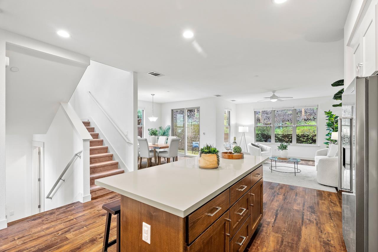 Detail Gallery Image 8 of 48 For 918 Lundy Ln, Scotts Valley,  CA 95066 - 4 Beds | 3 Baths