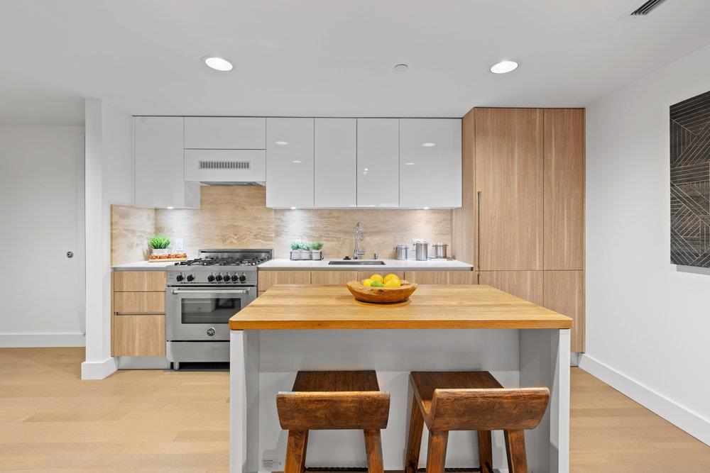 Detail Gallery Image 8 of 32 For 8 Buchanan St #300,  San Francisco,  CA 94102 - 2 Beds | 2 Baths