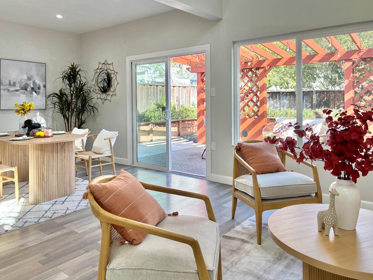 Detail Gallery Image 16 of 53 For 34216 Northwind Ter, Fremont,  CA 94555 - 4 Beds | 2/1 Baths