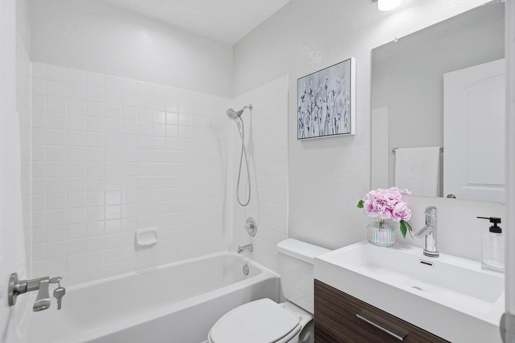 Detail Gallery Image 28 of 53 For 34216 Northwind Ter, Fremont,  CA 94555 - 4 Beds | 2/1 Baths