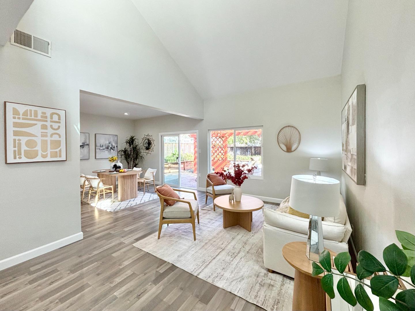 Detail Gallery Image 3 of 53 For 34216 Northwind Ter, Fremont,  CA 94555 - 4 Beds | 2/1 Baths