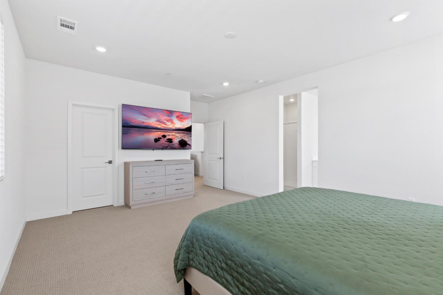 Detail Gallery Image 18 of 30 For 273 Dogwood Ranch Way, Patterson,  CA 95363 - 4 Beds | 3 Baths