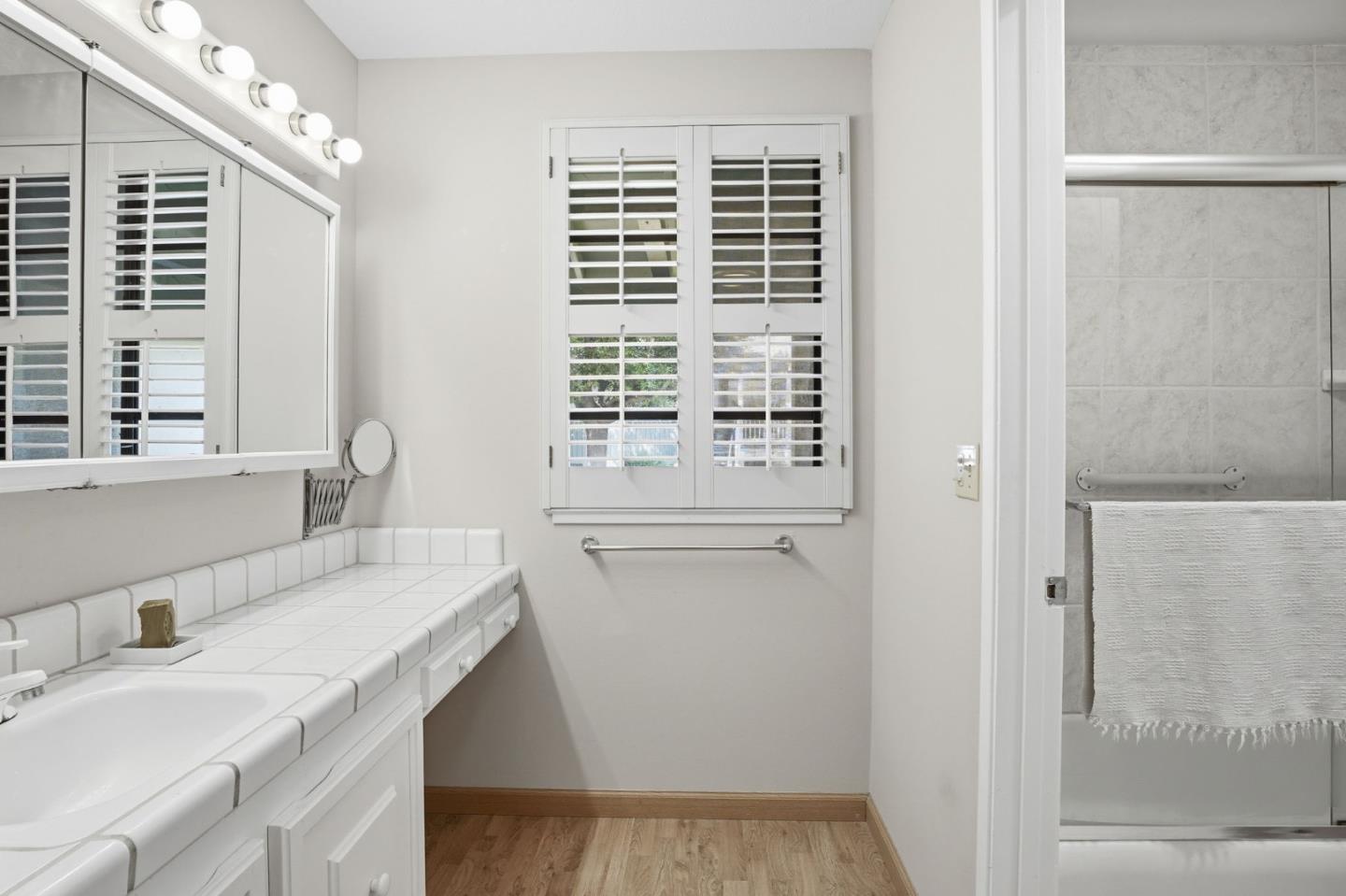 Photo #14: ML82035217 Listing: Photo #14