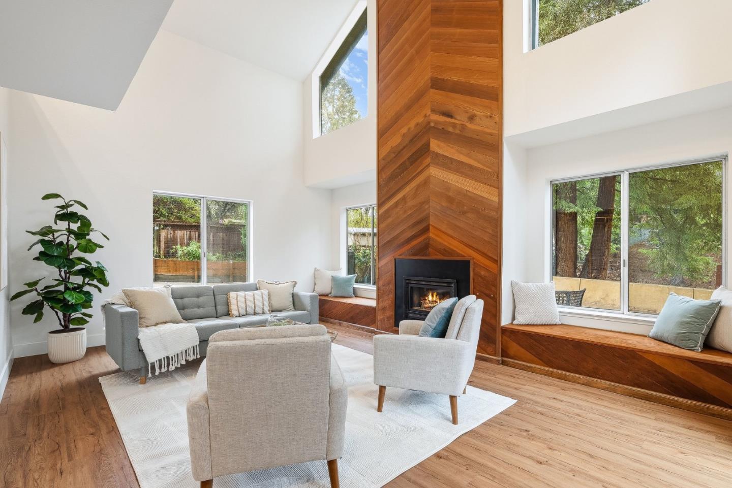 Detail Gallery Image 2 of 47 For 224 El Camino Rd, Scotts Valley,  CA 95066 - 3 Beds | 2 Baths