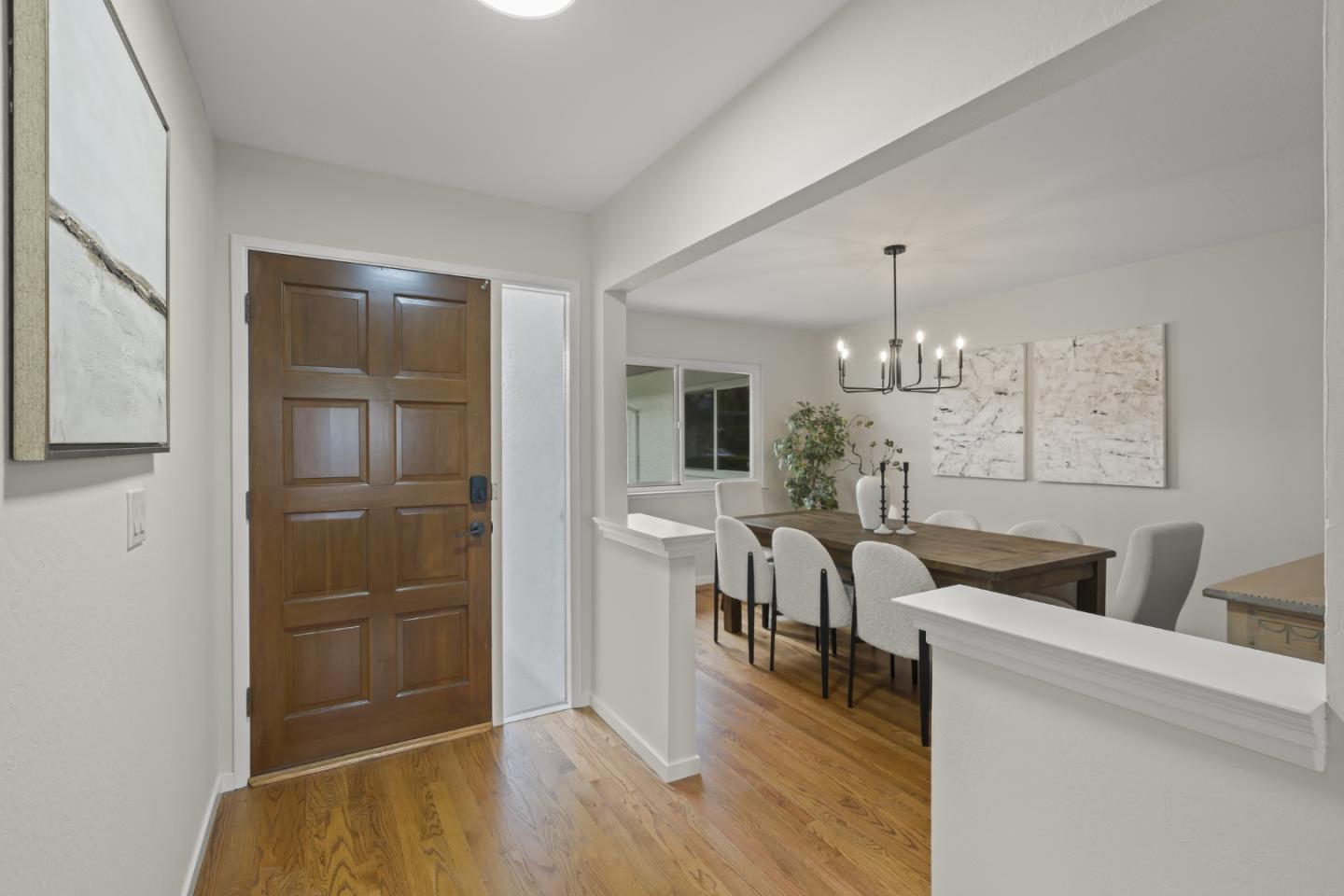 Detail Gallery Image 11 of 49 For 1494 Valcartier Dr, Sunnyvale,  CA 94087 - 4 Beds | 2/1 Baths