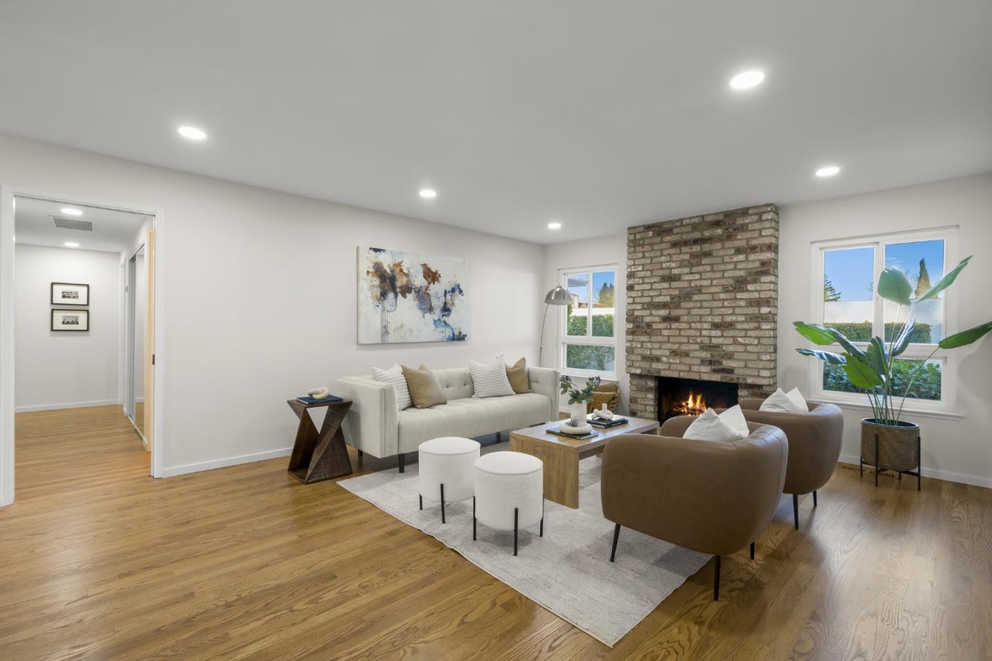 Detail Gallery Image 16 of 49 For 1494 Valcartier Dr, Sunnyvale,  CA 94087 - 4 Beds | 2/1 Baths