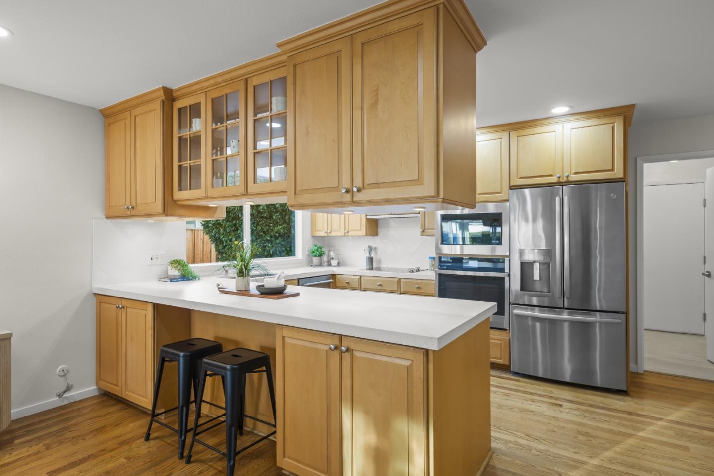 Detail Gallery Image 17 of 49 For 1494 Valcartier Dr, Sunnyvale,  CA 94087 - 4 Beds | 2/1 Baths