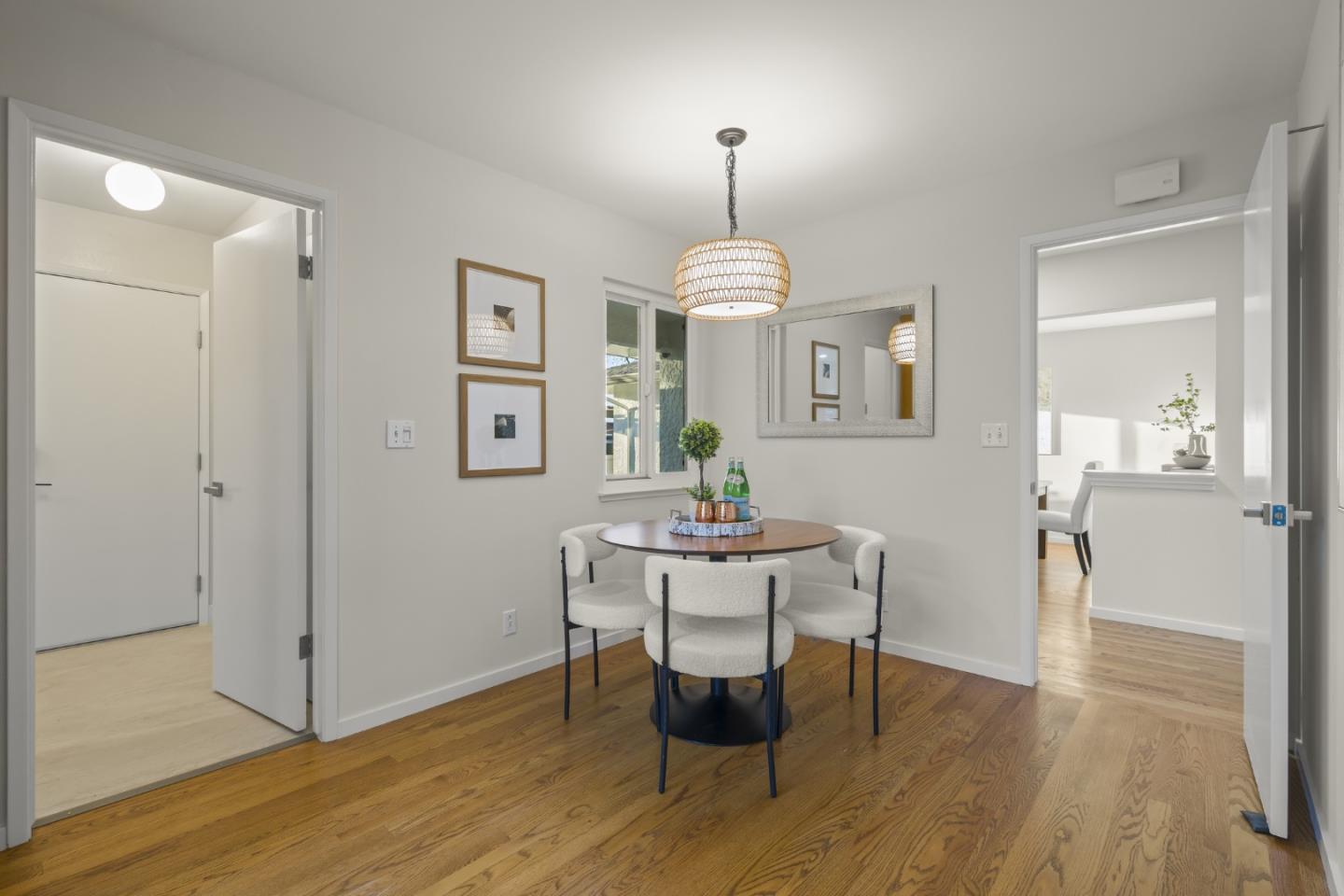 Detail Gallery Image 22 of 49 For 1494 Valcartier Dr, Sunnyvale,  CA 94087 - 4 Beds | 2/1 Baths