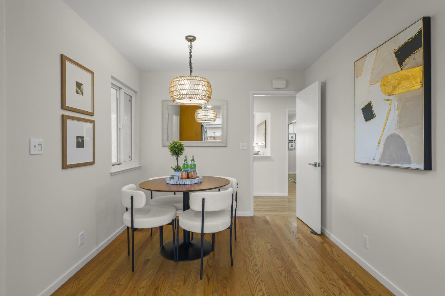 Detail Gallery Image 23 of 49 For 1494 Valcartier Dr, Sunnyvale,  CA 94087 - 4 Beds | 2/1 Baths