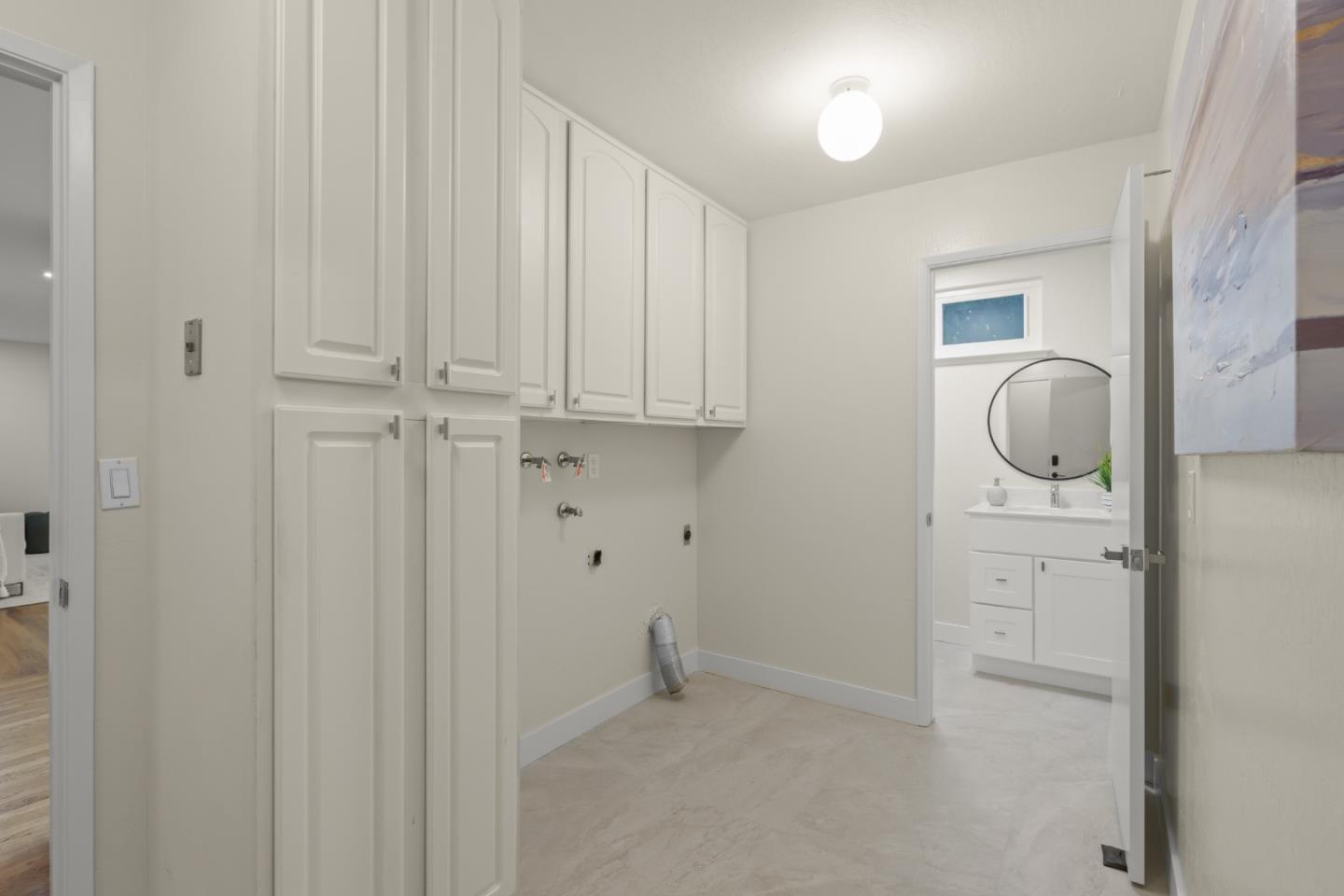 Detail Gallery Image 27 of 49 For 1494 Valcartier Dr, Sunnyvale,  CA 94087 - 4 Beds | 2/1 Baths