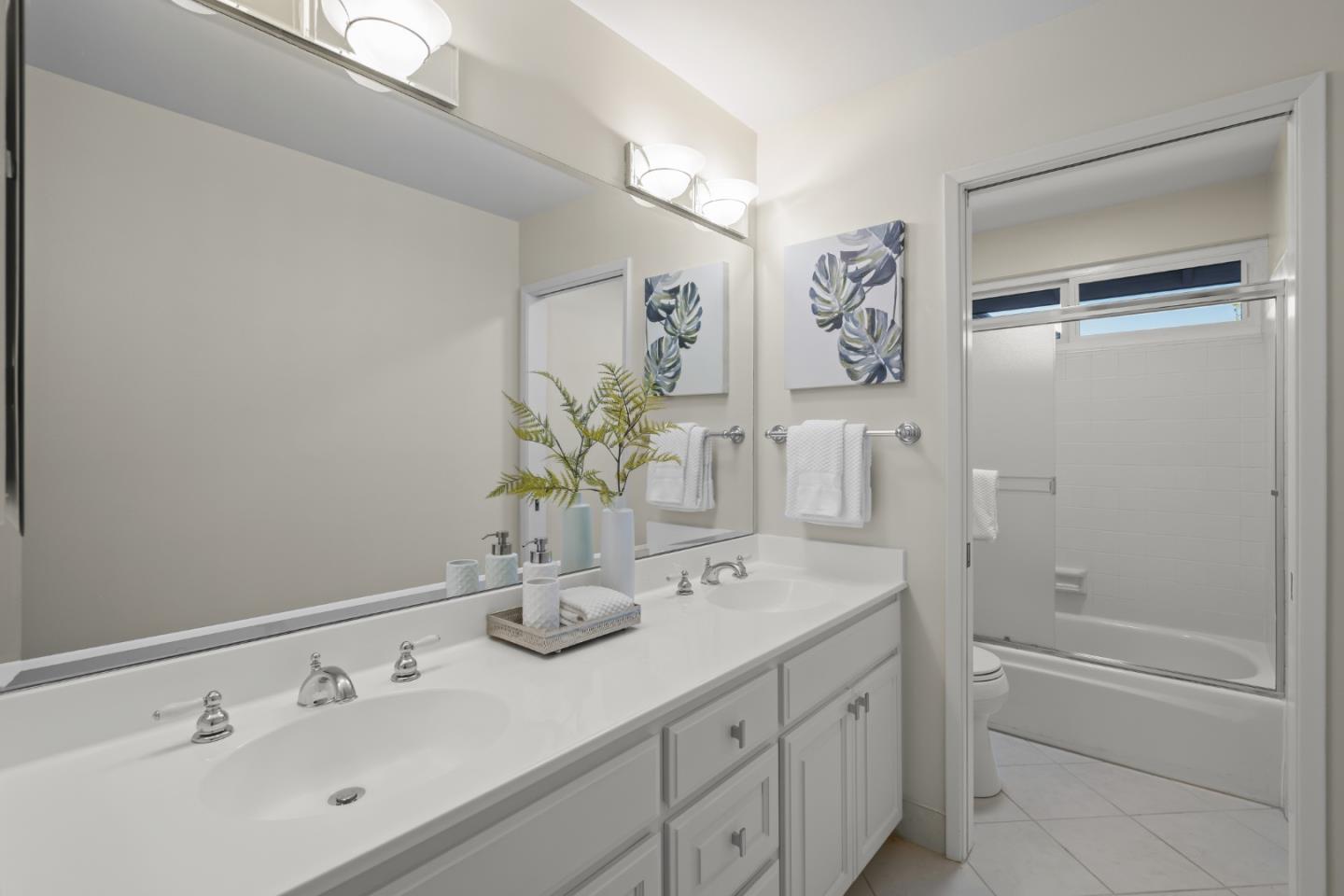Detail Gallery Image 29 of 49 For 1494 Valcartier Dr, Sunnyvale,  CA 94087 - 4 Beds | 2/1 Baths