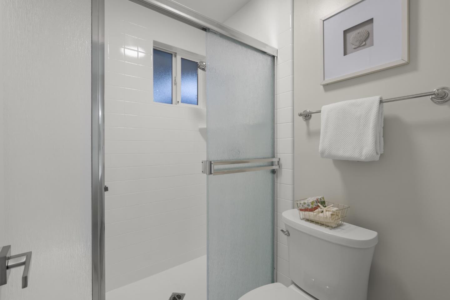 Detail Gallery Image 36 of 49 For 1494 Valcartier Dr, Sunnyvale,  CA 94087 - 4 Beds | 2/1 Baths