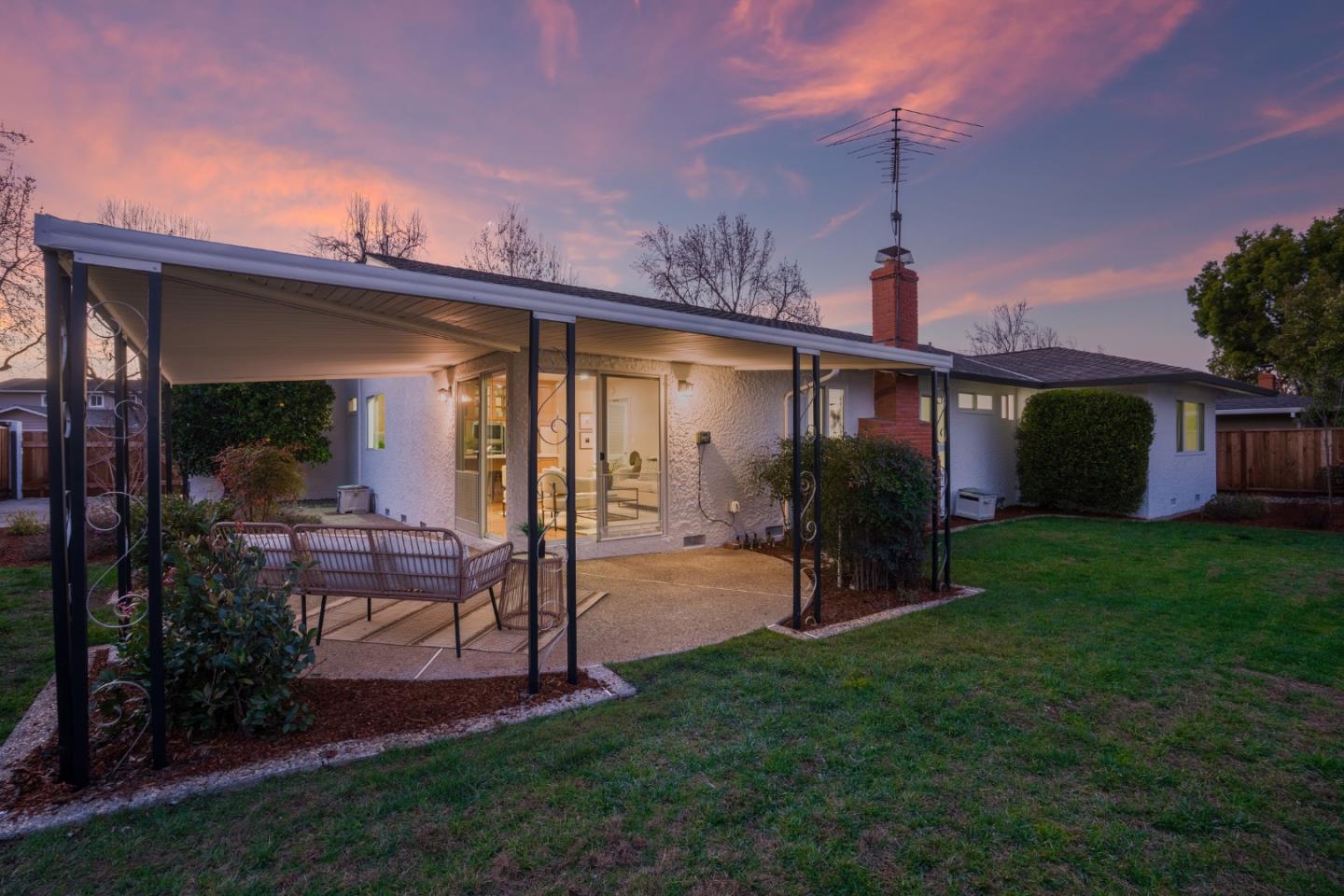 Detail Gallery Image 48 of 49 For 1494 Valcartier Dr, Sunnyvale,  CA 94087 - 4 Beds | 2/1 Baths