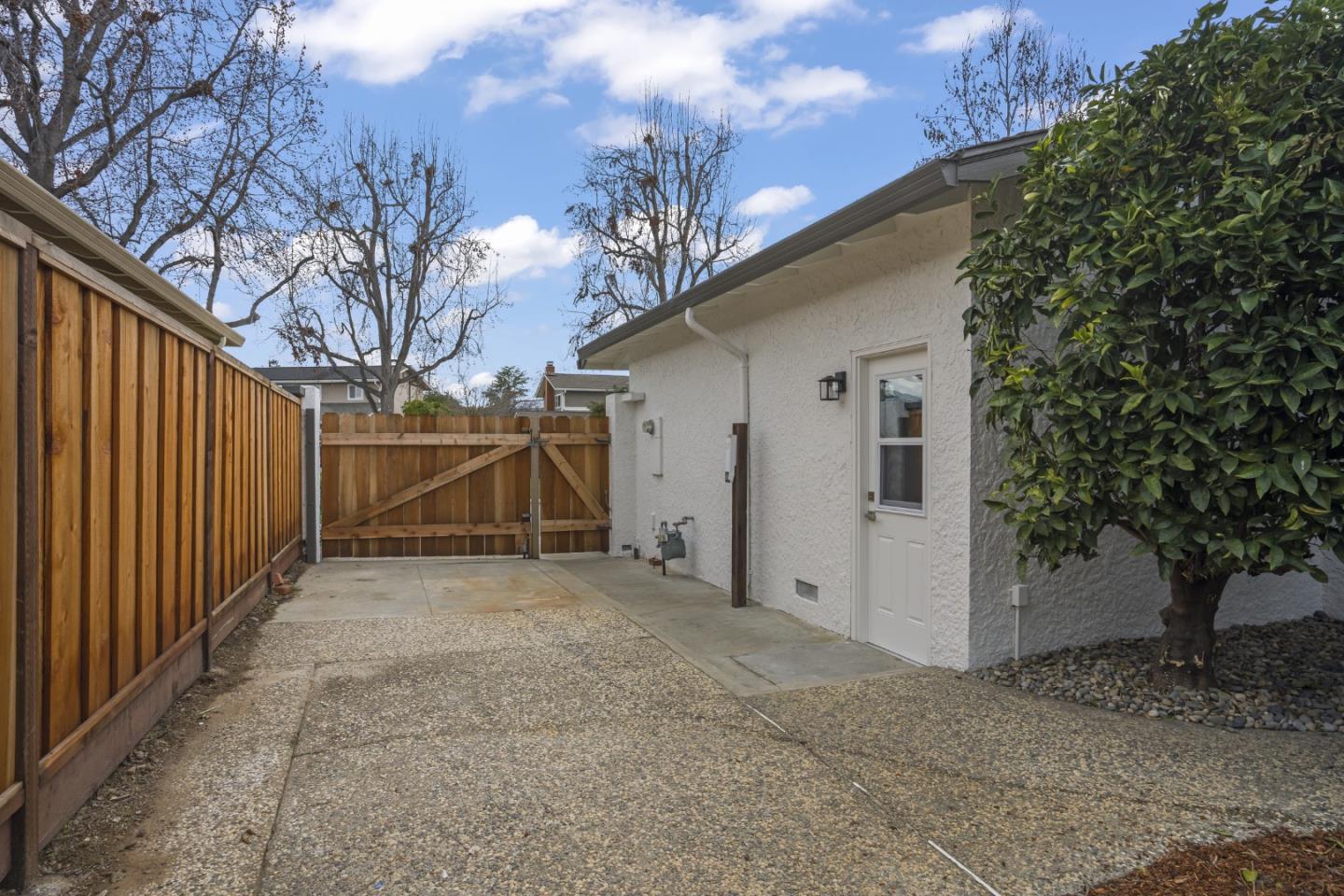 Detail Gallery Image 49 of 49 For 1494 Valcartier Dr, Sunnyvale,  CA 94087 - 4 Beds | 2/1 Baths