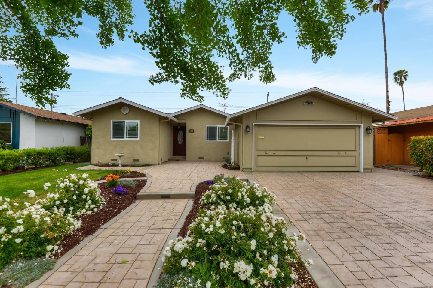 Front Image Thumbnail for ML82035221