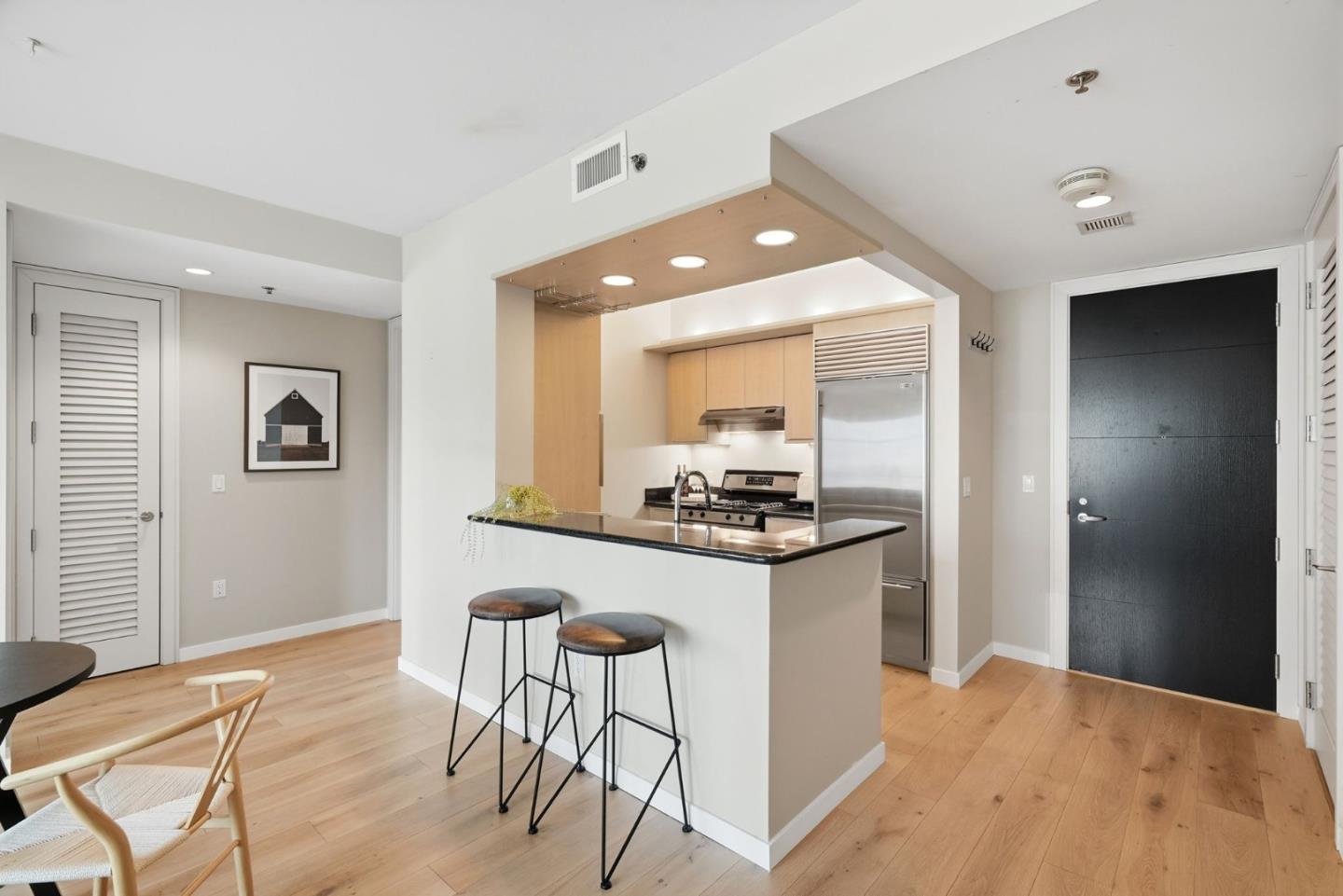 Detail Gallery Image 16 of 68 For 219 Brannan St 12b,  San Francisco,  CA 94107 - 1 Beds | 1 Baths