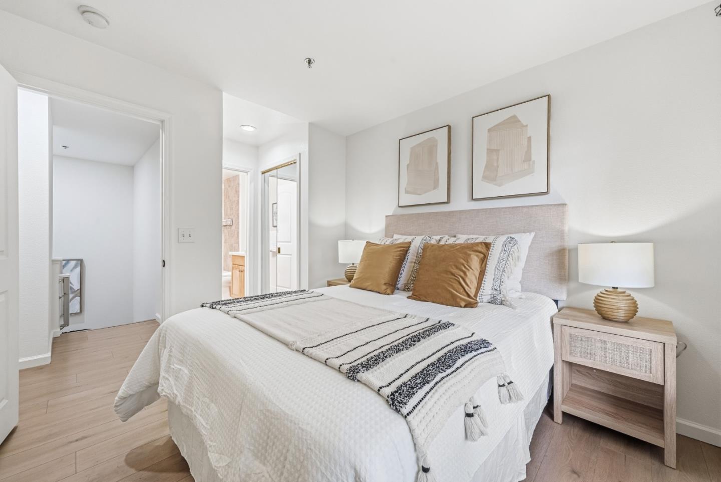 Detail Gallery Image 15 of 36 For 627 E El Camino Real #106,  Sunnyvale,  CA 94087 - 2 Beds | 2/1 Baths