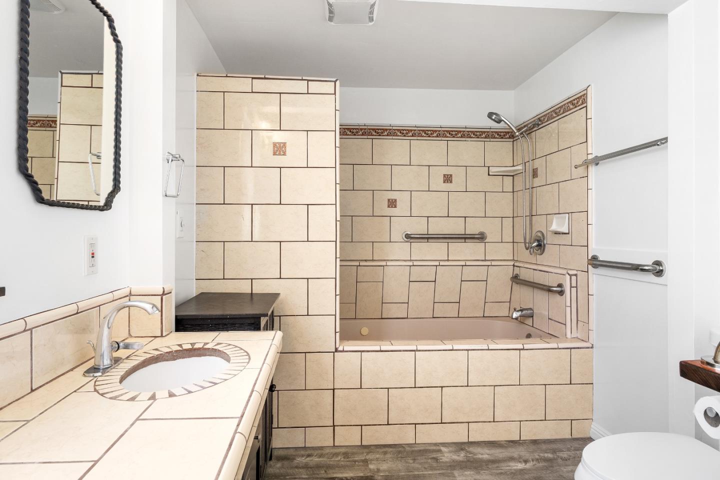 Detail Gallery Image 19 of 40 For 14 Morehouse Dr, Watsonville,  CA 95076 - 3 Beds | 2 Baths