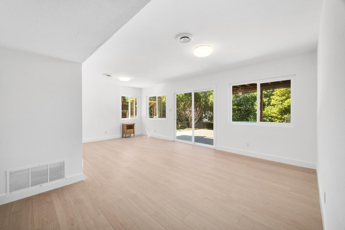 Detail Gallery Image 34 of 40 For 14 Morehouse Dr, Watsonville,  CA 95076 - 3 Beds | 2 Baths