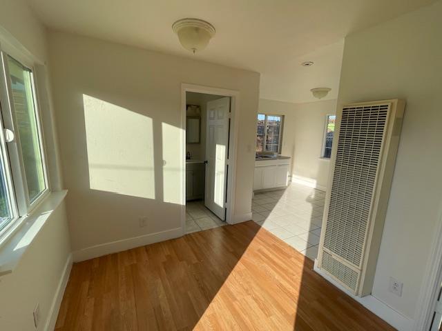 Detail Gallery Image 2 of 16 For 739 Pine Dr, Hollister,  CA 95023 - 2 Beds | 1 Baths