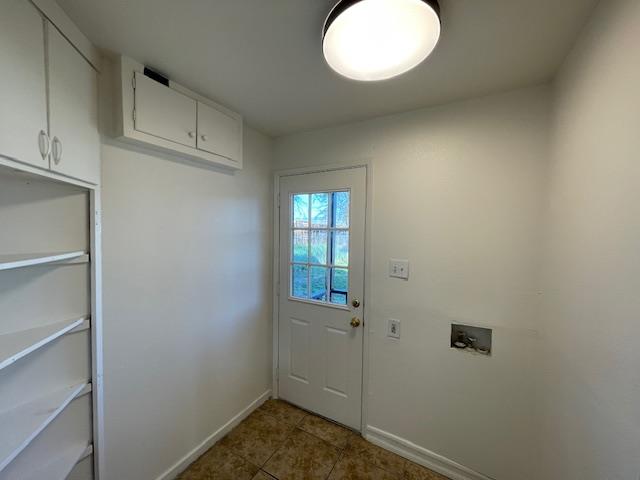 Detail Gallery Image 7 of 16 For 739 Pine Dr, Hollister,  CA 95023 - 2 Beds | 1 Baths