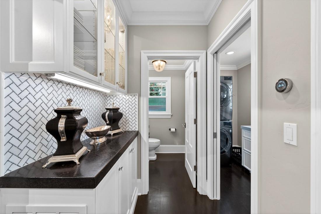 Detail Gallery Image 22 of 71 For 146 Tait Ave, Los Gatos,  CA 95030 - 5 Beds | 4/1 Baths