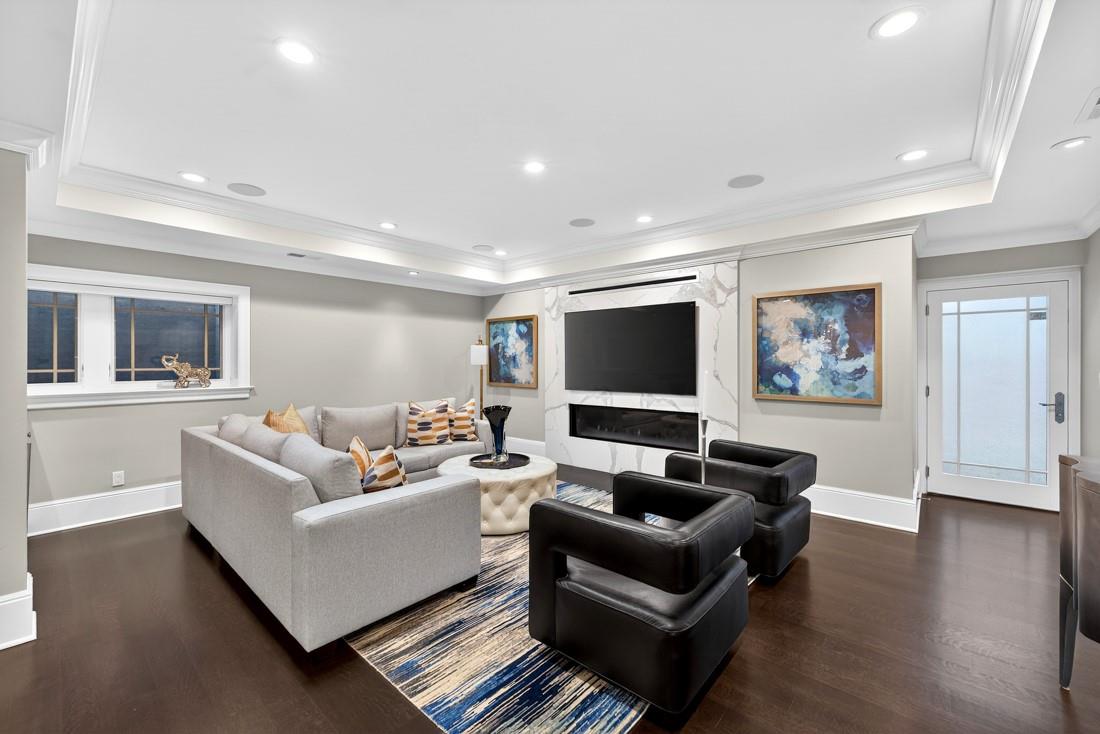 Detail Gallery Image 43 of 71 For 146 Tait Ave, Los Gatos,  CA 95030 - 5 Beds | 4/1 Baths