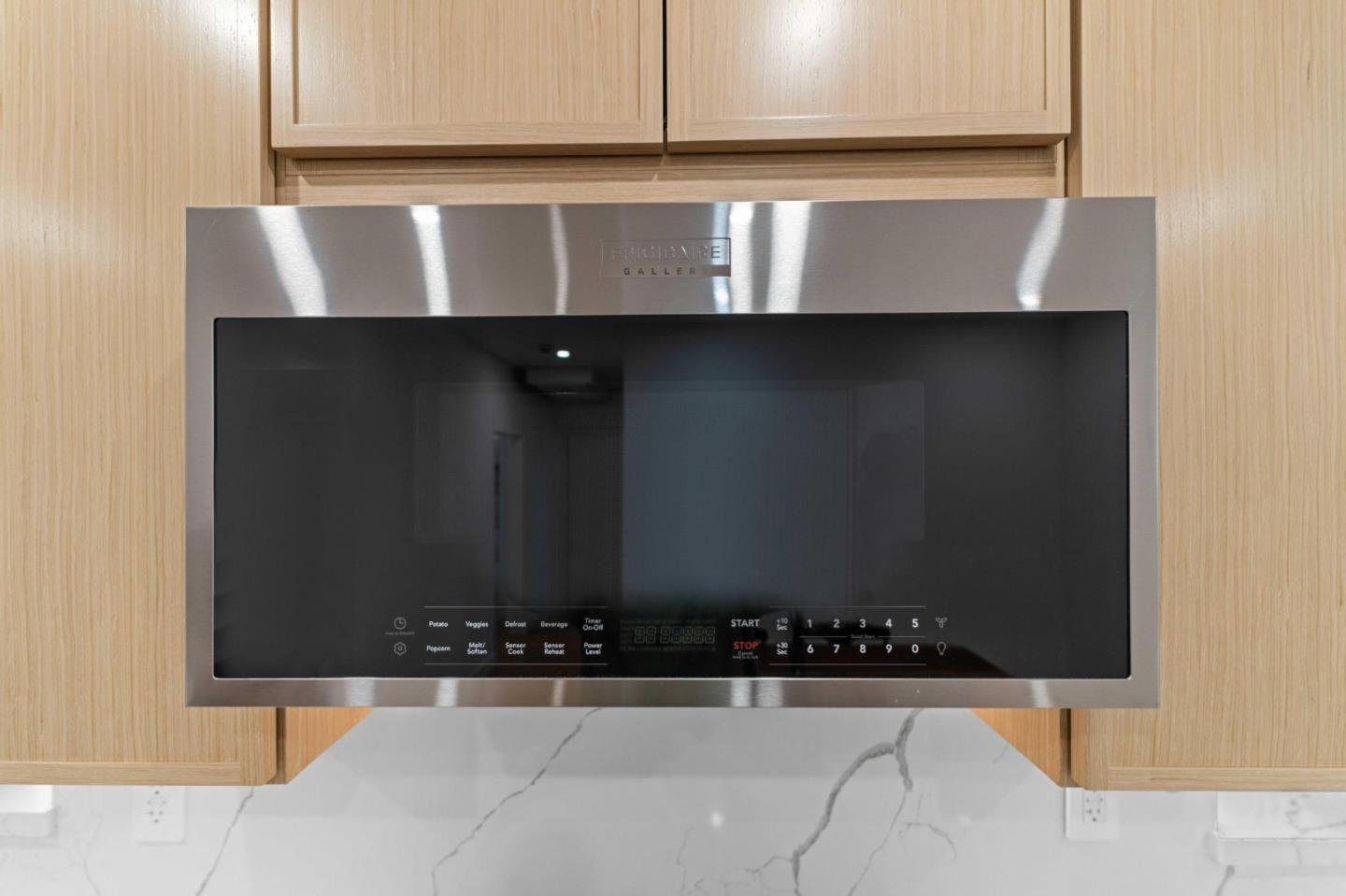 Detail Gallery Image 10 of 53 For 504 Hannah St, San Jose,  CA 95126 - 2 Beds | 2 Baths