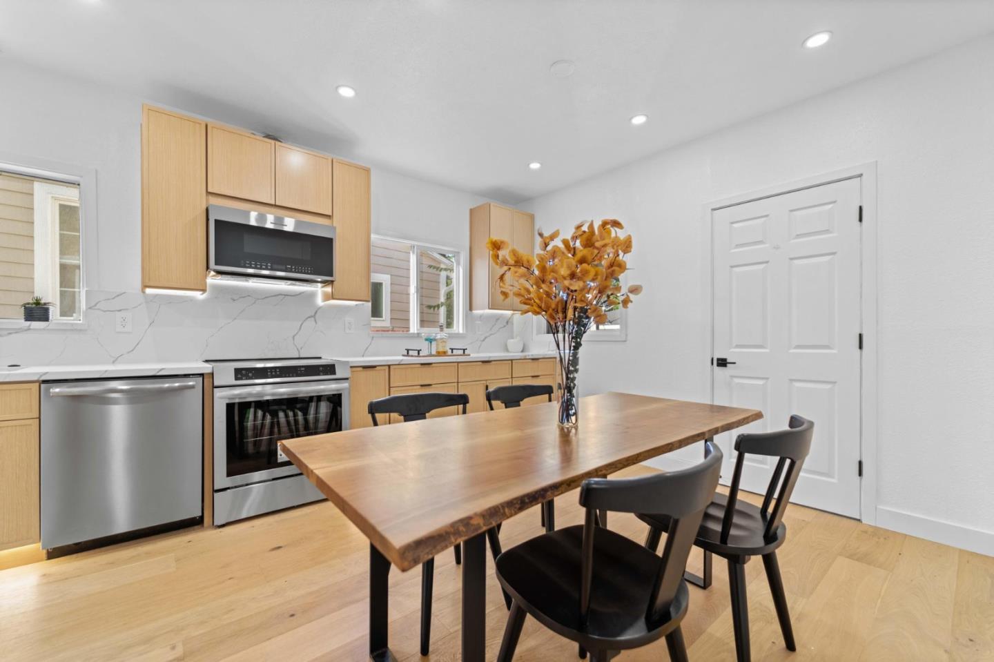 Detail Gallery Image 20 of 53 For 504 Hannah St, San Jose,  CA 95126 - 2 Beds | 2 Baths