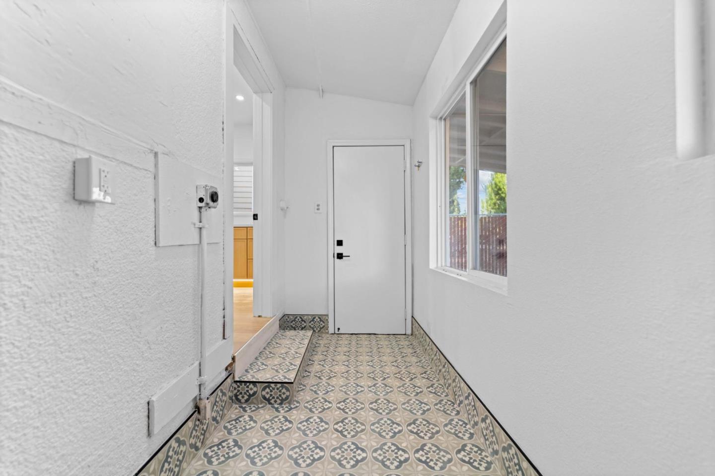 Detail Gallery Image 36 of 53 For 504 Hannah St, San Jose,  CA 95126 - 2 Beds | 2 Baths