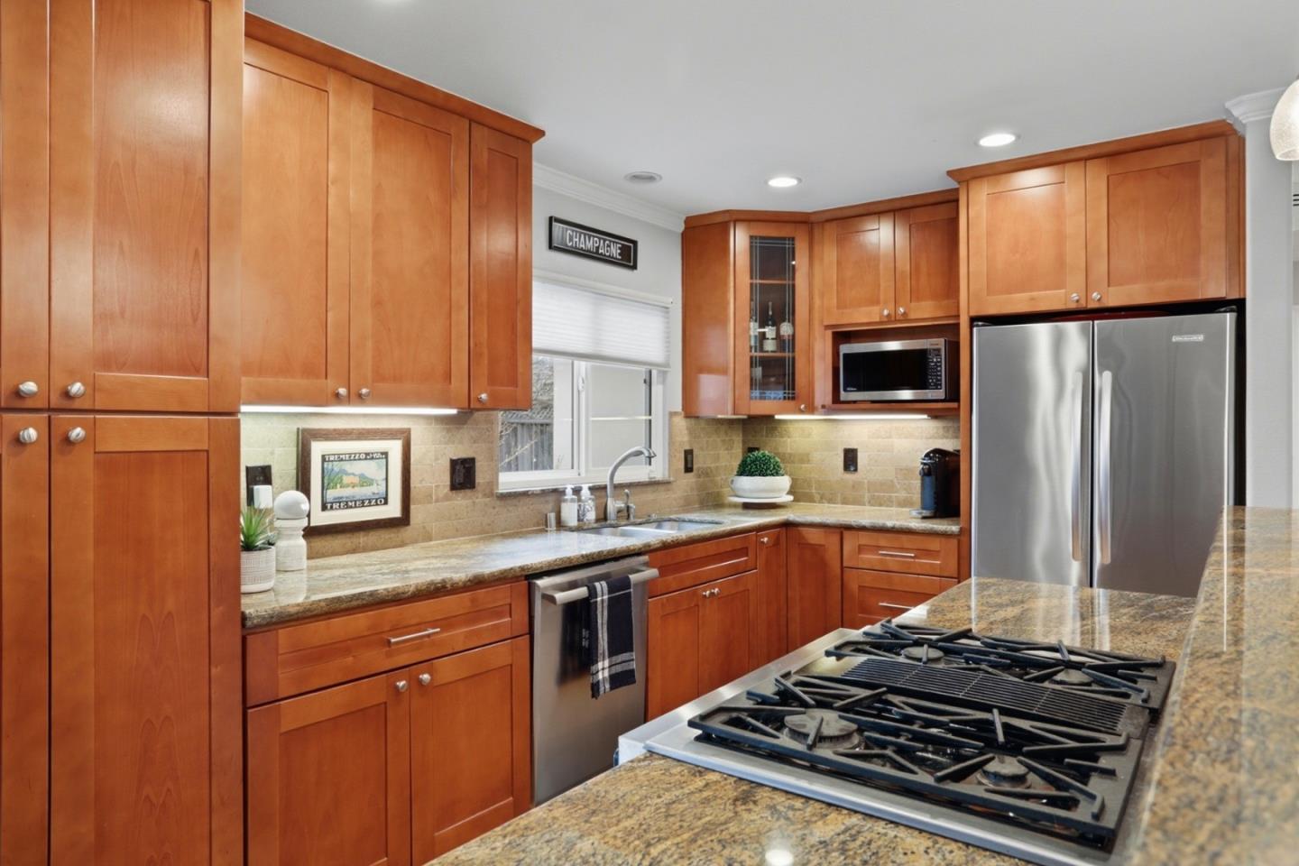 Detail Gallery Image 9 of 30 For 1435 Norman Ave, San Jose,  CA 95125 - 3 Beds | 2 Baths