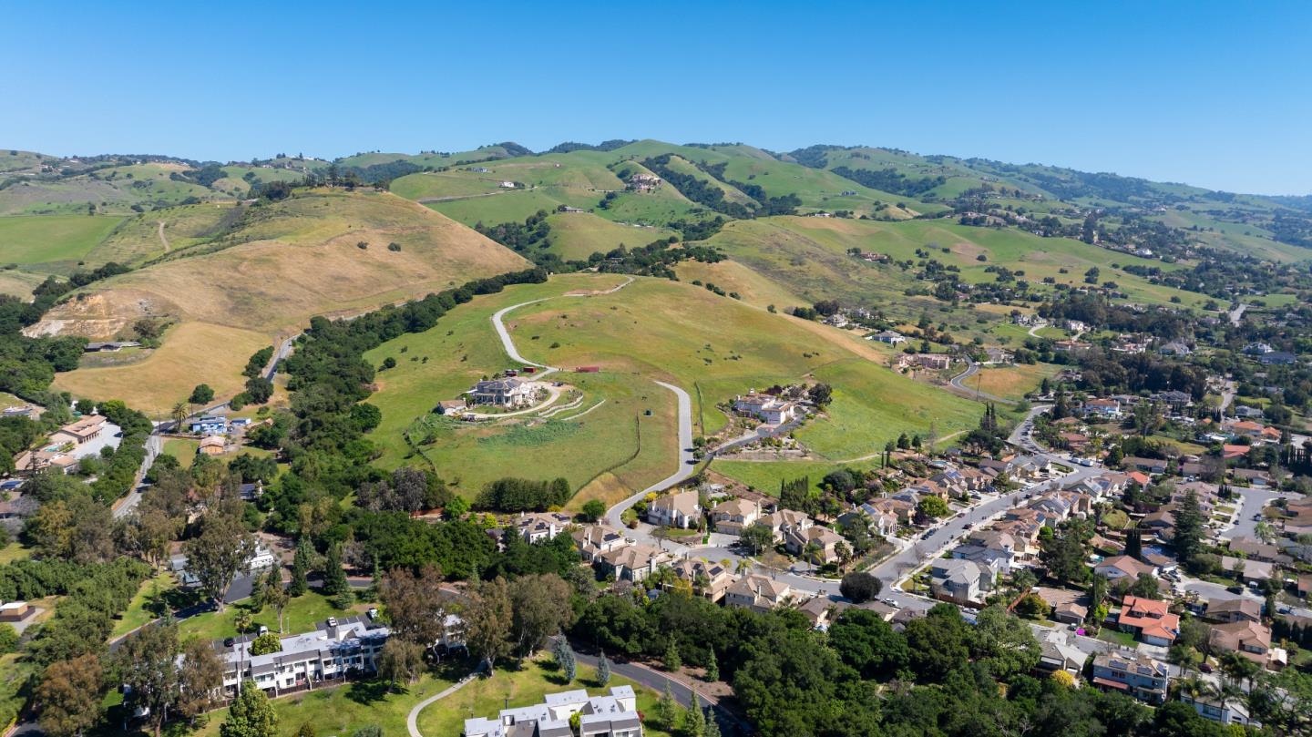 Detail Gallery Image 101 of 124 For 1710 Alder Creek Ct, San Jose,  CA 95148 - 4 Beds | 2/1 Baths