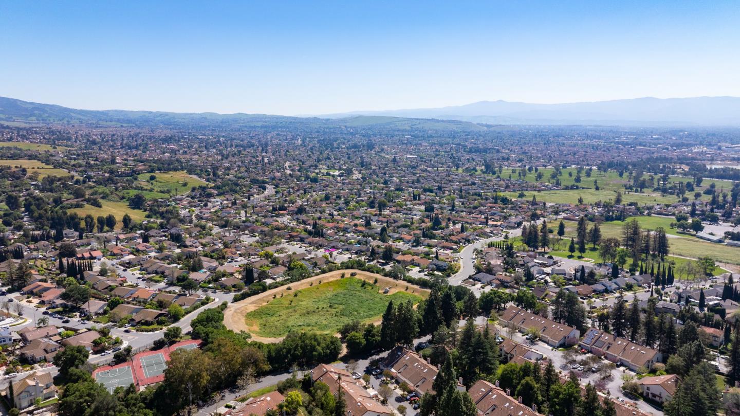 Detail Gallery Image 105 of 124 For 1710 Alder Creek Ct, San Jose,  CA 95148 - 4 Beds | 2/1 Baths