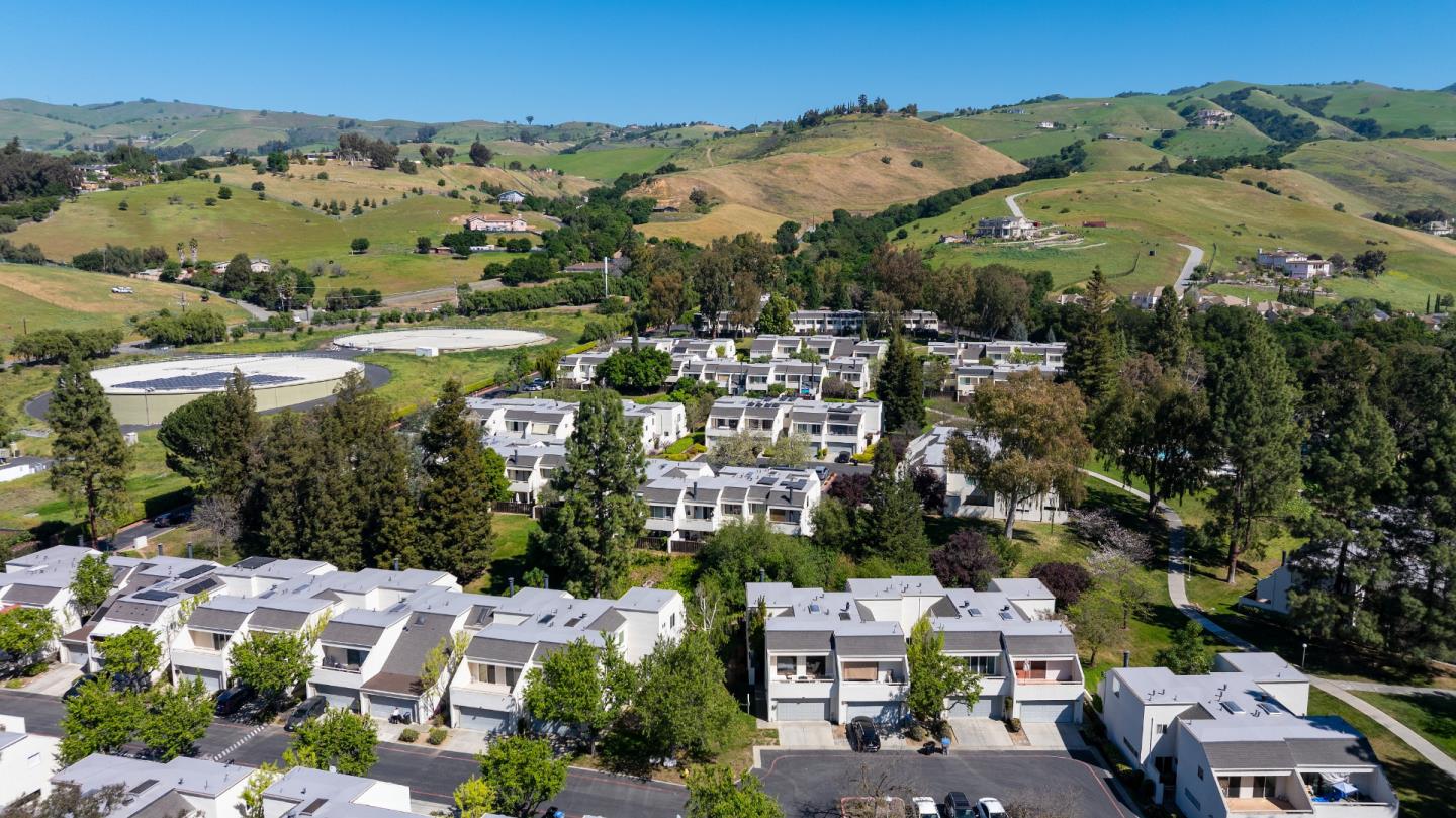 Detail Gallery Image 113 of 124 For 1710 Alder Creek Ct, San Jose,  CA 95148 - 4 Beds | 2/1 Baths