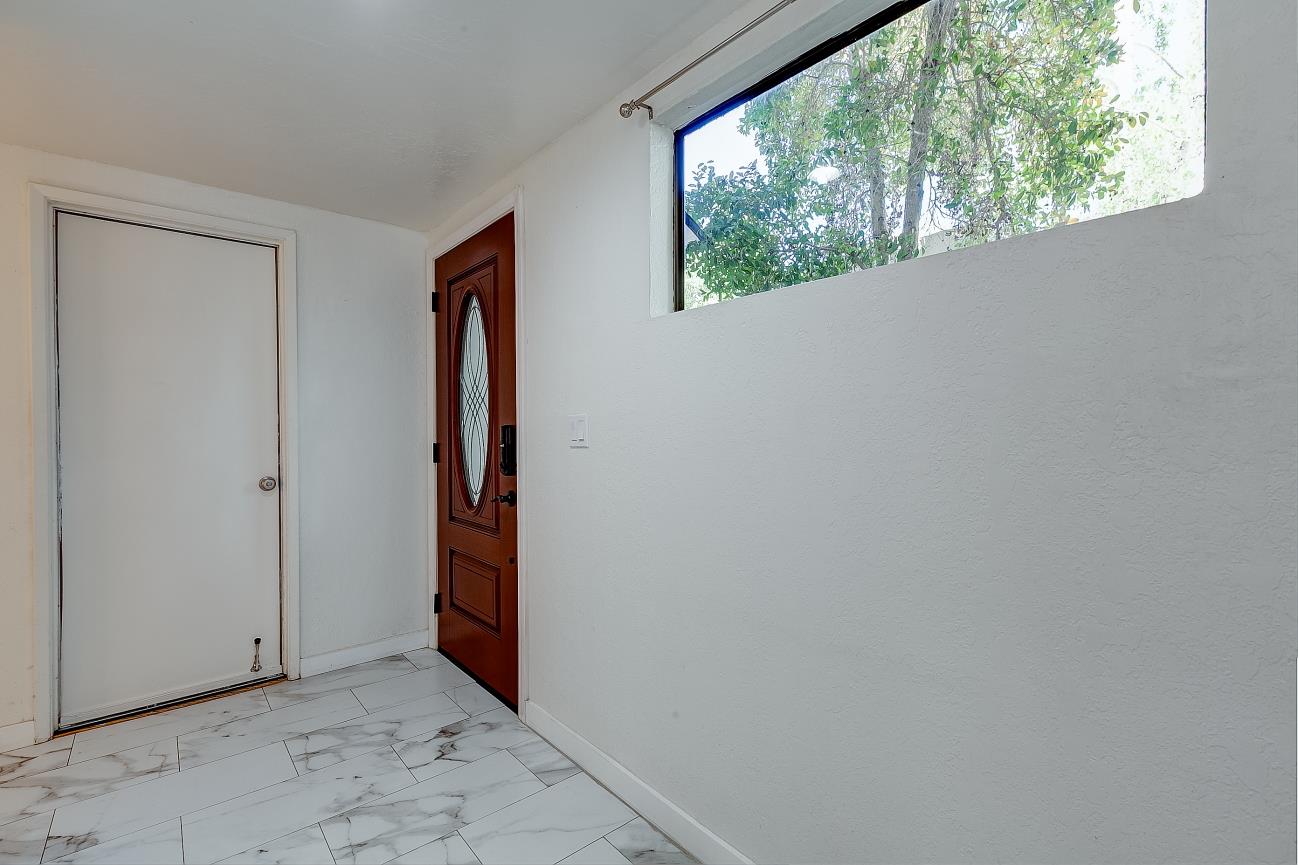 Photo #8: ML82035240 Listing: Photo #8