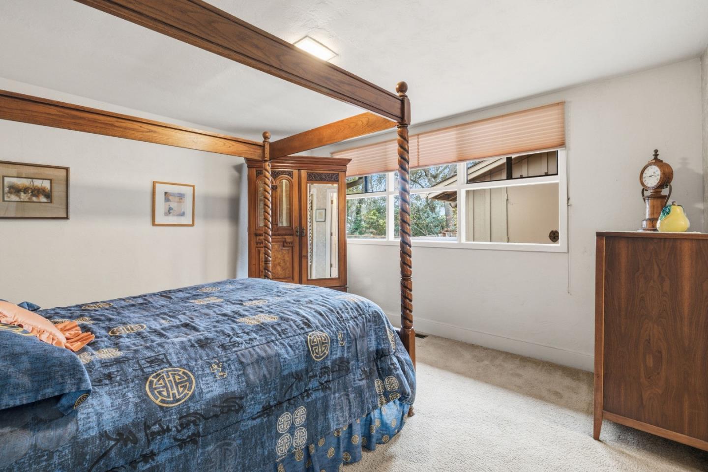 Detail Gallery Image 19 of 61 For 960 Graham Hill Rd, Santa Cruz,  CA 95060 - 2 Beds | 2 Baths