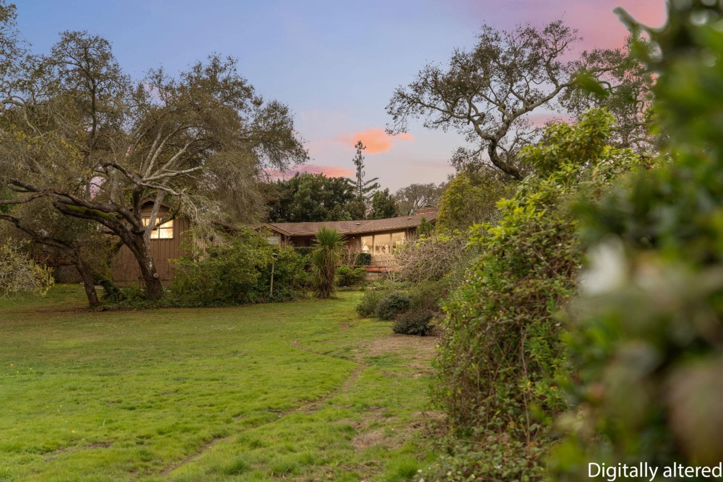 Detail Gallery Image 47 of 61 For 960 Graham Hill Rd, Santa Cruz,  CA 95060 - 2 Beds | 2 Baths