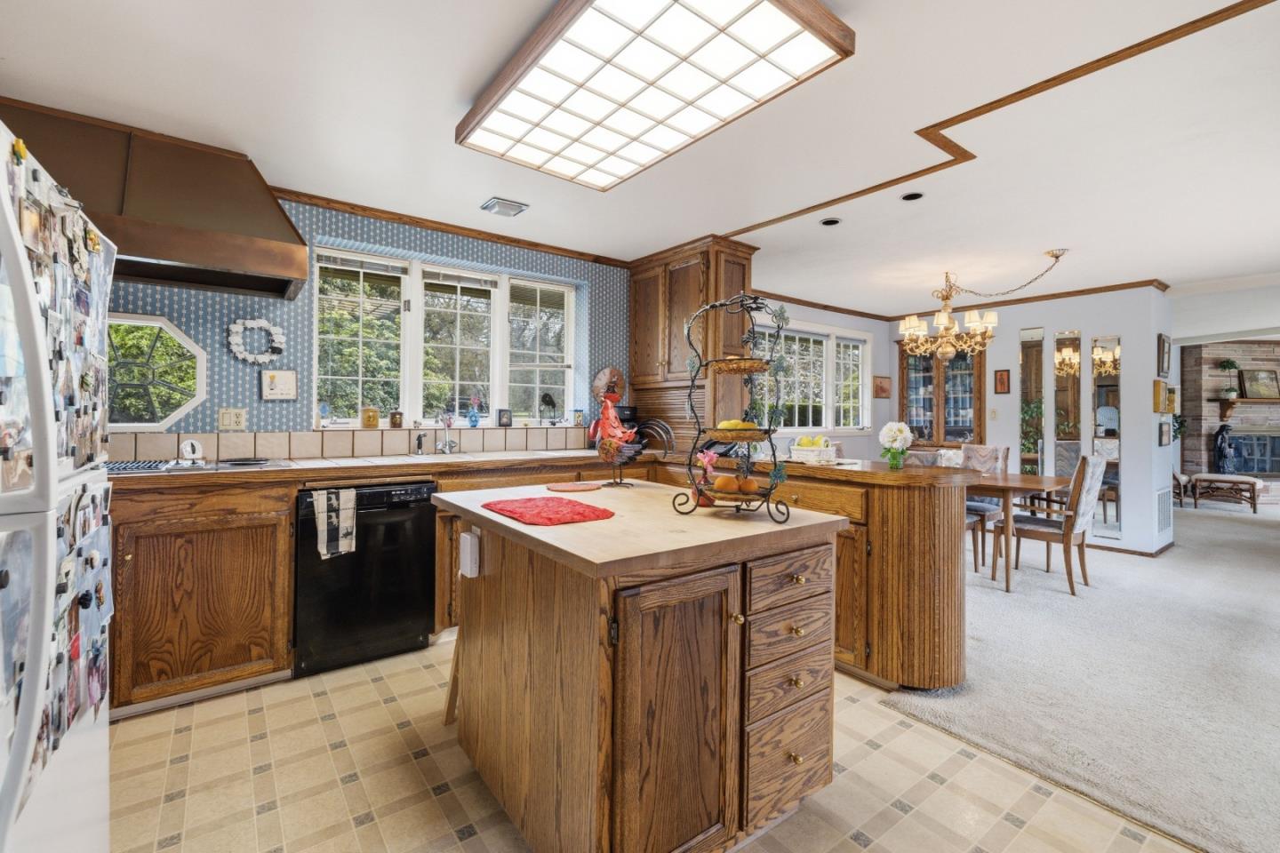 Detail Gallery Image 7 of 61 For 960 Graham Hill Rd, Santa Cruz,  CA 95060 - 2 Beds | 2 Baths