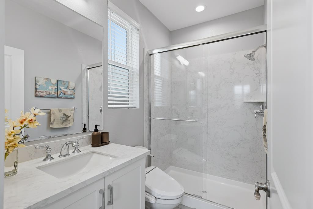 Detail Gallery Image 16 of 56 For 5874 Caleb Ct, Newark,  CA 94560 - 4 Beds | 3/1 Baths