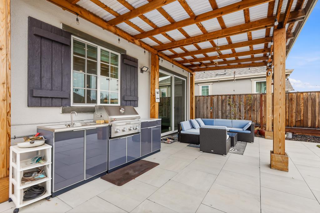 Detail Gallery Image 34 of 56 For 5874 Caleb Ct, Newark,  CA 94560 - 4 Beds | 3/1 Baths