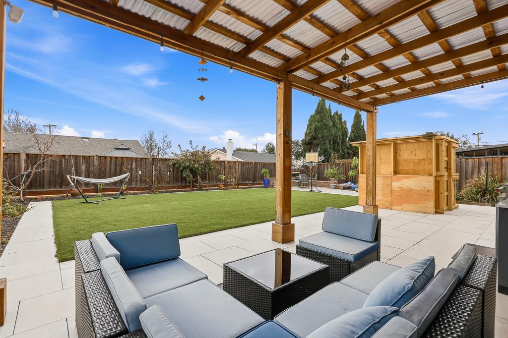 Detail Gallery Image 35 of 56 For 5874 Caleb Ct, Newark,  CA 94560 - 4 Beds | 3/1 Baths