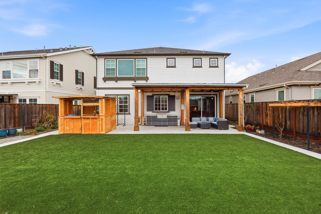 Detail Gallery Image 38 of 56 For 5874 Caleb Ct, Newark,  CA 94560 - 4 Beds | 3/1 Baths