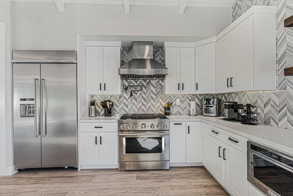 Detail Gallery Image 16 of 119 For 1220 S Ridgemark Dr, Hollister,  CA 95023 - 3 Beds | 3 Baths